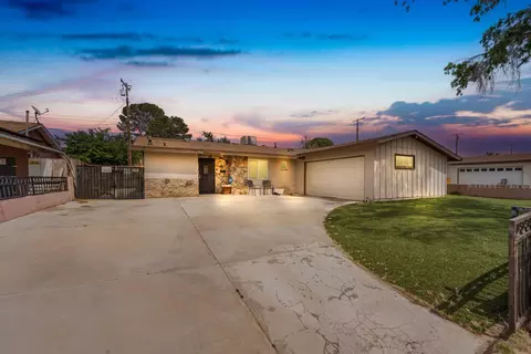 45542 5th E, Lancaster, CA 93535