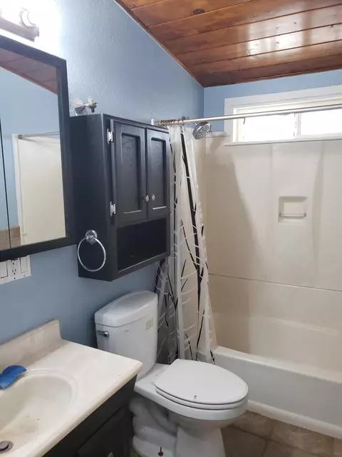44238 Carolside Ave, Lancaster, CA 93535 photo 8