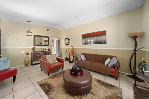 37068 Keith Ct, Palmdale, CA 93550 photo 6