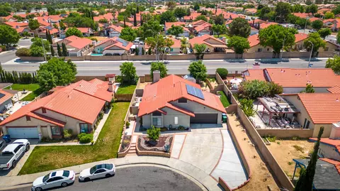 37068 Keith Ct, Palmdale, CA 93550 photo 3