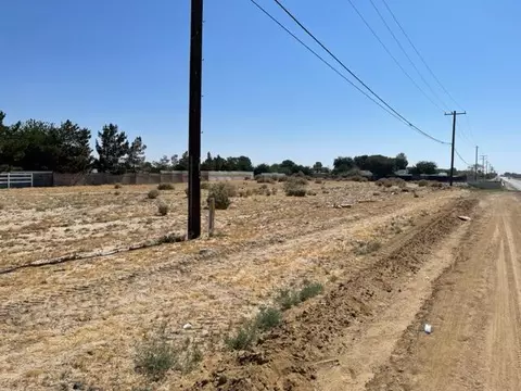 165 Th St E And Ave O, Lancaster, CA 93535 photo 15