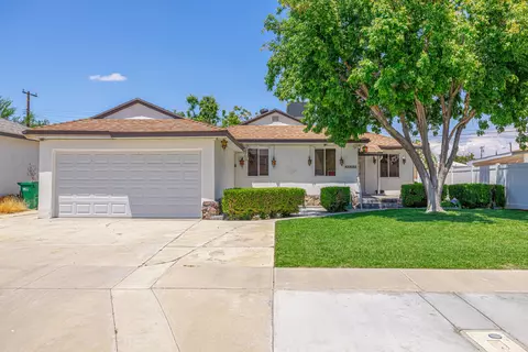 45455 Elm Ave, Lancaster, CA 93534