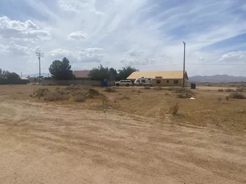 03 Lupine Loop Dr, California City, CA 93505