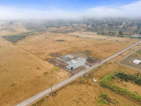18702 Pellisier Rd, Tehachapi, CA 93561 photo 15