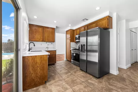 3311 E Ave R 4, Palmdale, CA 93550 photo 10