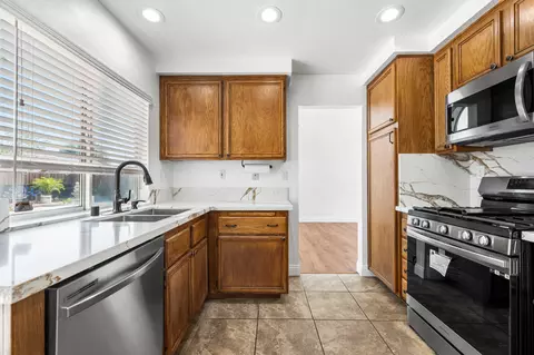 3311 E Ave R 4, Palmdale, CA 93550 photo 9