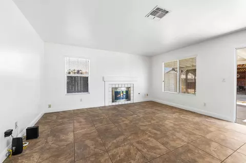3311 E Ave R 4, Palmdale, CA 93550 photo 7