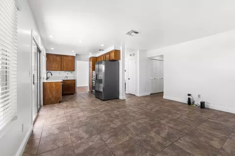 3311 E Ave R 4, Palmdale, CA 93550 photo 11