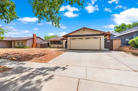 37760 Rudall Ave E, Palmdale, CA 93550