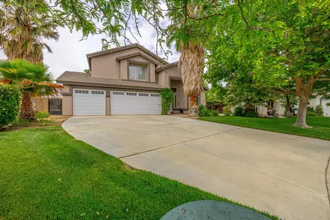 42203 Brighton St, Lancaster, CA 93536