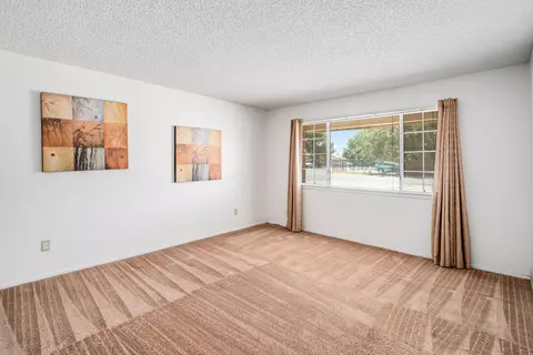 40904 178th St E, Lancaster, CA 93535 photo 4