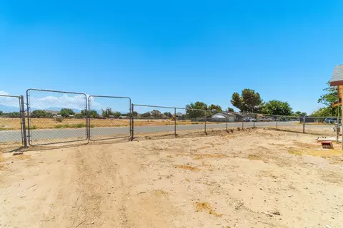 40904 178th St E, Lancaster, CA 93535 photo 21
