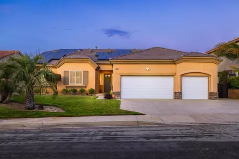 42258 Sunnyslope Dr, Lancaster, CA 93536