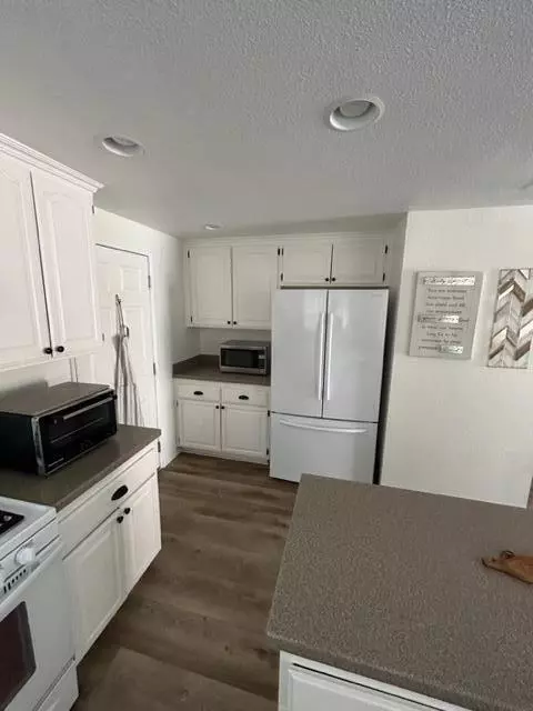 43728 Mona St, Lancaster, CA 93535 photo 14