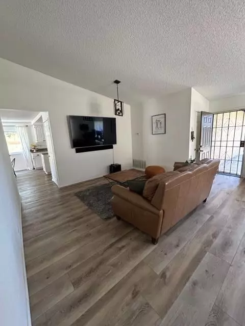 43728 Mona St, Lancaster, CA 93535 photo 5