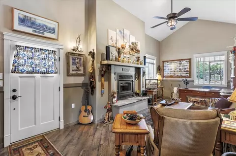 23909 Woodbine Ct, Tehachapi, CA 93561 photo 50