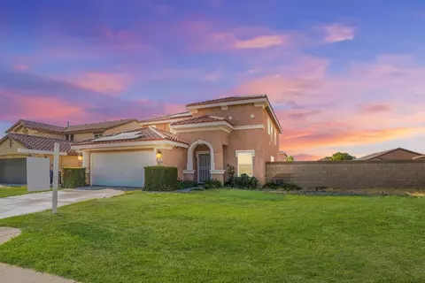 1805 Kettering St E, Lancaster, CA 93535