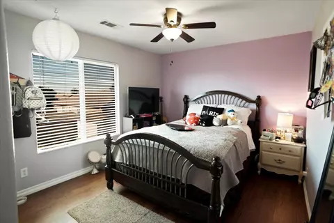 1805 Kettering St E, Lancaster, CA 93535 photo 11
