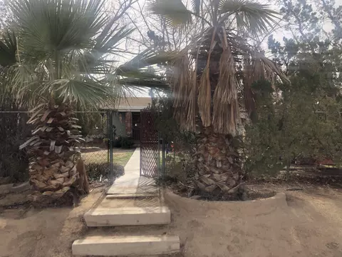 13302 Avenue W E, Pearblossom, CA 93553