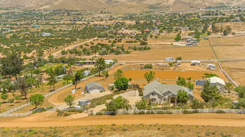 5323 Ave V W, Acton, CA 93510