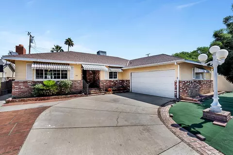 659 W Ave J10, Lancaster, CA 93534