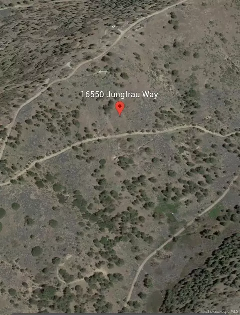 16550 Jungfrau Way, Tehachapi, CA 93561 photo 2