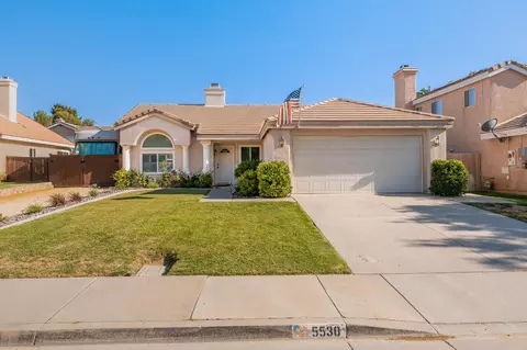 5530 Capella Ln, Quartz Hill, CA 93536