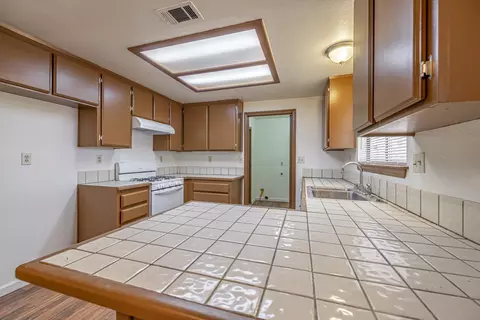 41048 173rd St E, Lancaster, CA 93535 photo 16