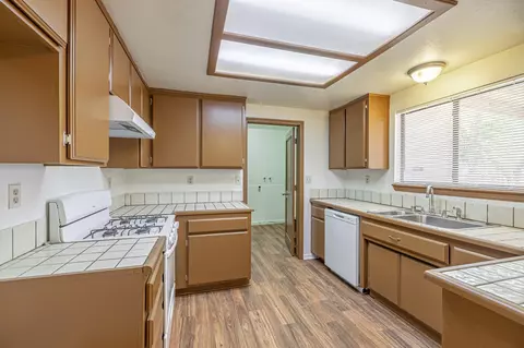 41048 173rd St E, Lancaster, CA 93535 photo 15