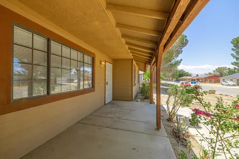 41048 173rd St E, Lancaster, CA 93535 photo 9