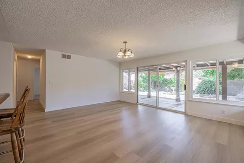 44940 Denmore Ave, Lancaster, CA 93535 photo 10