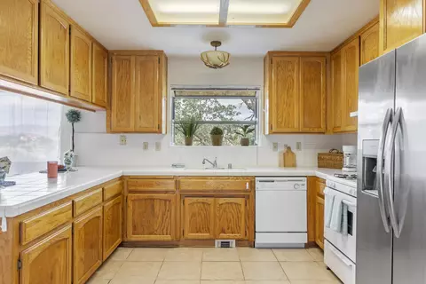 29650 San Joaquin Dr, Tehachapi, CA 93561 photo 13