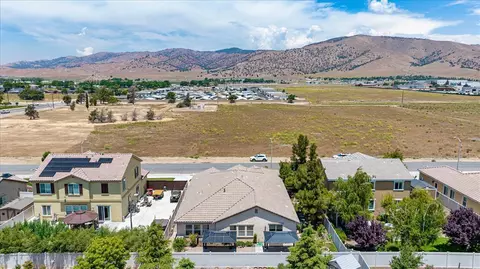 912 Georgia St, Tehachapi, CA 93561 photo 37