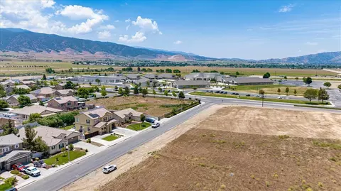 912 Georgia St, Tehachapi, CA 93561 photo 39