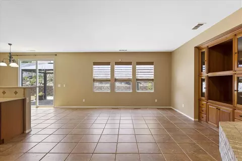 912 Georgia St, Tehachapi, CA 93561 photo 20