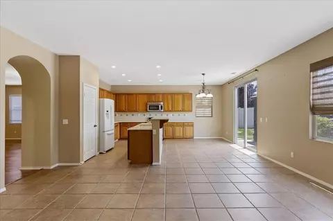 912 Georgia St, Tehachapi, CA 93561 photo 15