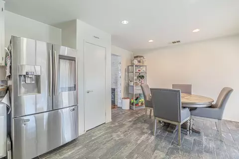 45712 Parkview Ln, Lancaster, CA 93535 photo 9
