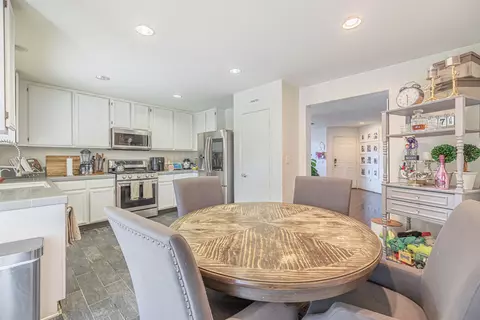 45712 Parkview Ln, Lancaster, CA 93535 photo 10