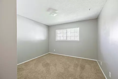 43826 Cedar Ave, Lancaster, CA 93534 photo 14