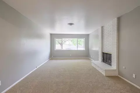 43826 Cedar Ave, Lancaster, CA 93534 photo 6