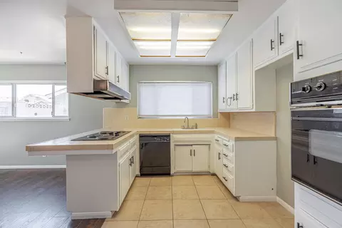 43826 Cedar Ave, Lancaster, CA 93534 photo 9