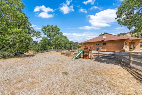 30002 Rollingoak Dr, Tehachapi, CA 93561 photo 56