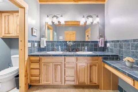 30002 Rollingoak Dr, Tehachapi, CA 93561 photo 32