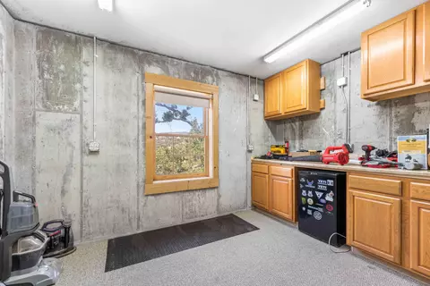 30002 Rollingoak Dr, Tehachapi, CA 93561 photo 37