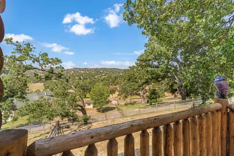 30002 Rollingoak Dr, Tehachapi, CA 93561 photo 57