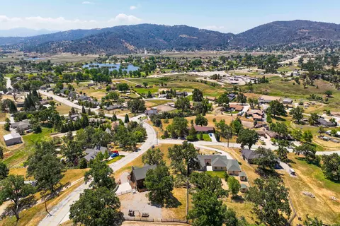 30002 Rollingoak Dr, Tehachapi, CA 93561 photo 65
