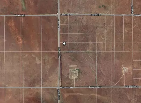 280 Thkingsbird, Rosamond, CA 93560