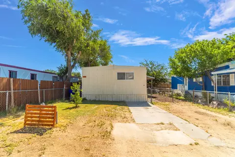 45415 28th St E #19, Lancaster, CA 93535