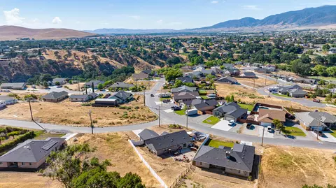 20101 Weston Ave, Tehachapi, CA 93561 photo 8