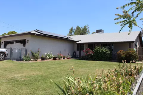 3050 Avenue L6 W, Lancaster, CA 93536